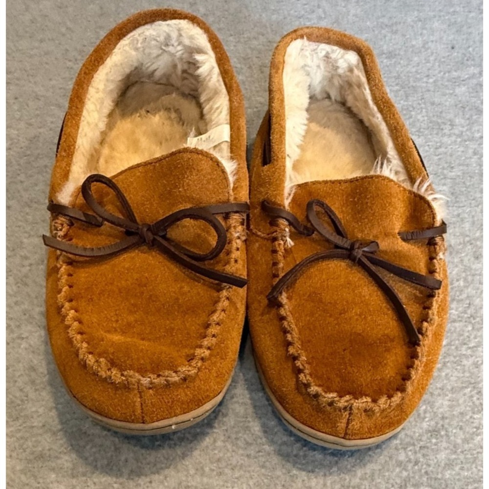 J.Crew Women's Suede Moccasin Slippers Size 7 Brown Faux Fur Lined Cozy Shoes
